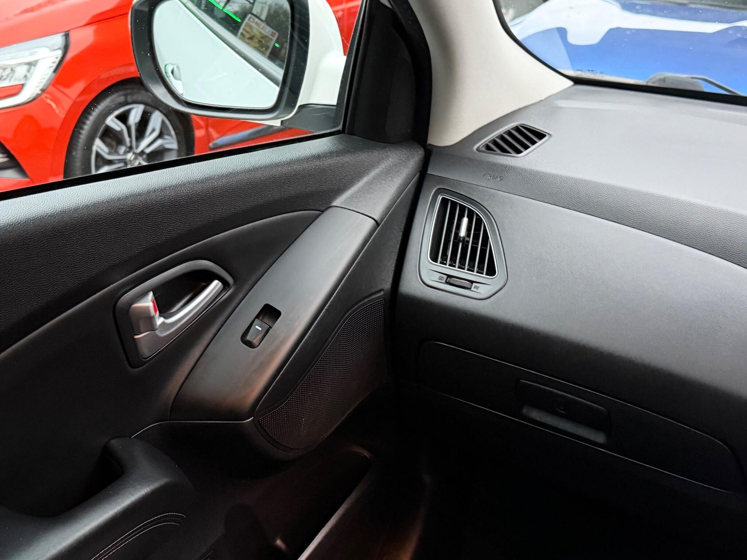 Used Hyundai Ix35 2015 for sale - 76671325: Photo 73