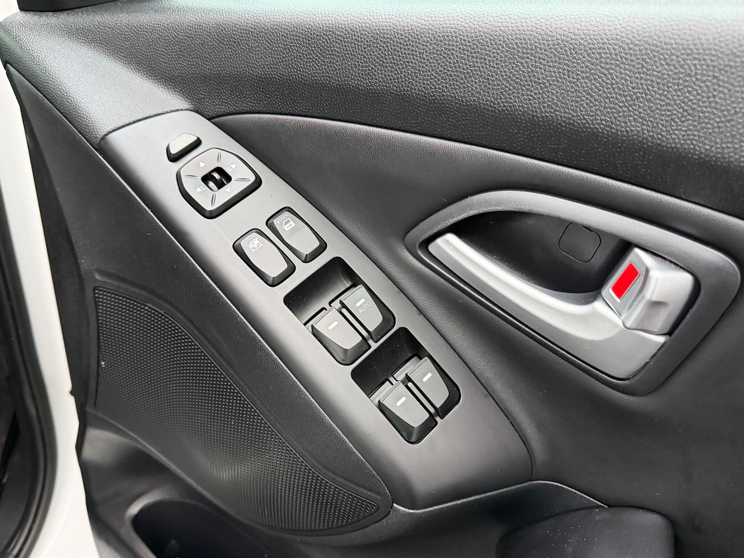 Used Hyundai Ix35 2015 for sale - 76671325: Photo 78