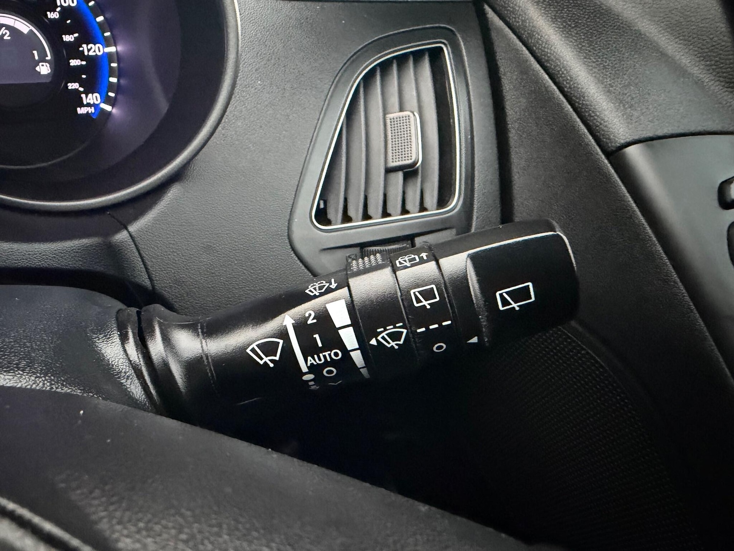 Used Hyundai Ix35 2015 for sale - 76671325: Photo 82