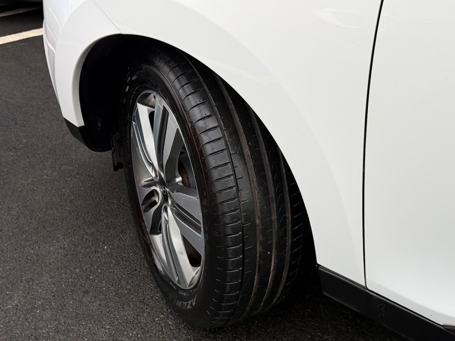 Used Hyundai Ix35 2015 for sale - 76671325: Photo 95