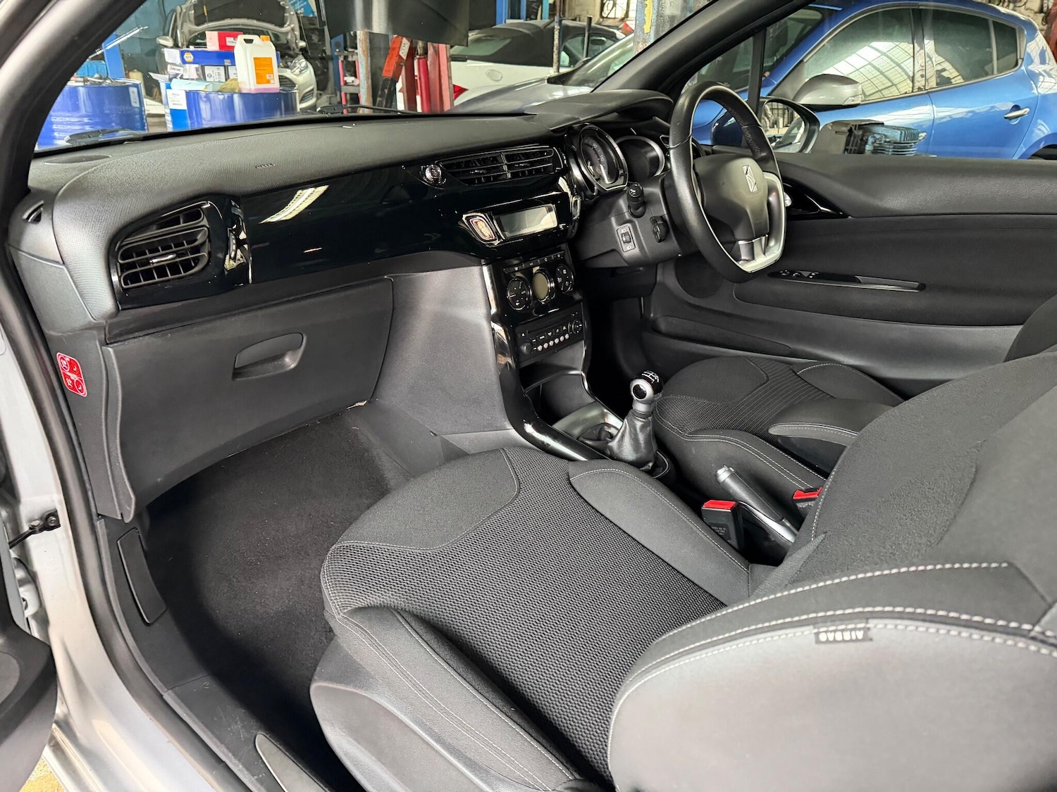 Used Citroen DS3 2014 for sale - 76671547: Photo 5