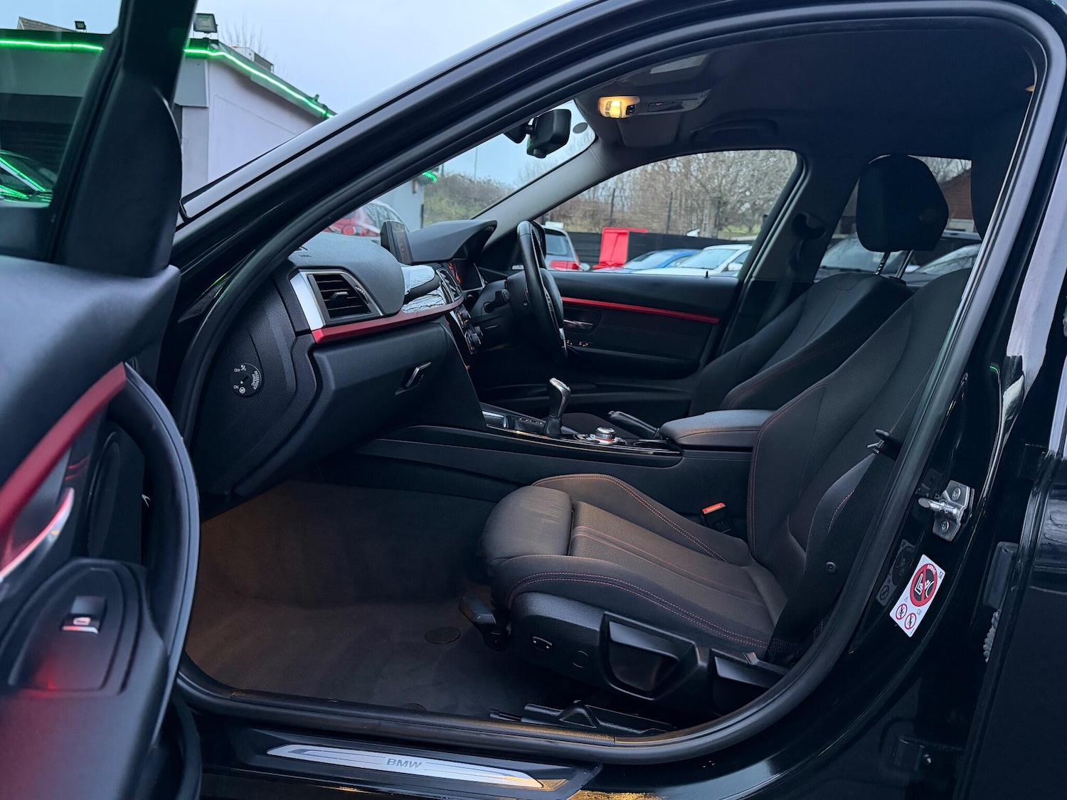 Used BMW 3 Series 2015 for sale - 77155687: Photo 33