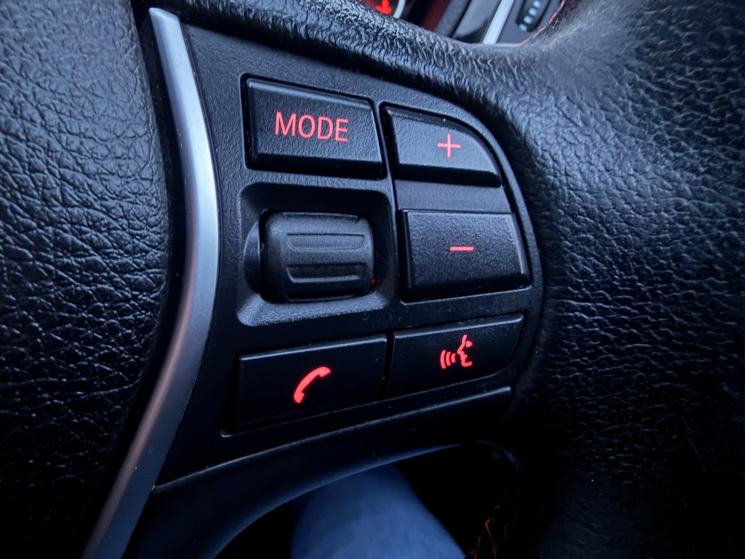 Used BMW 3 Series 2015 for sale - 77155687: Photo 51