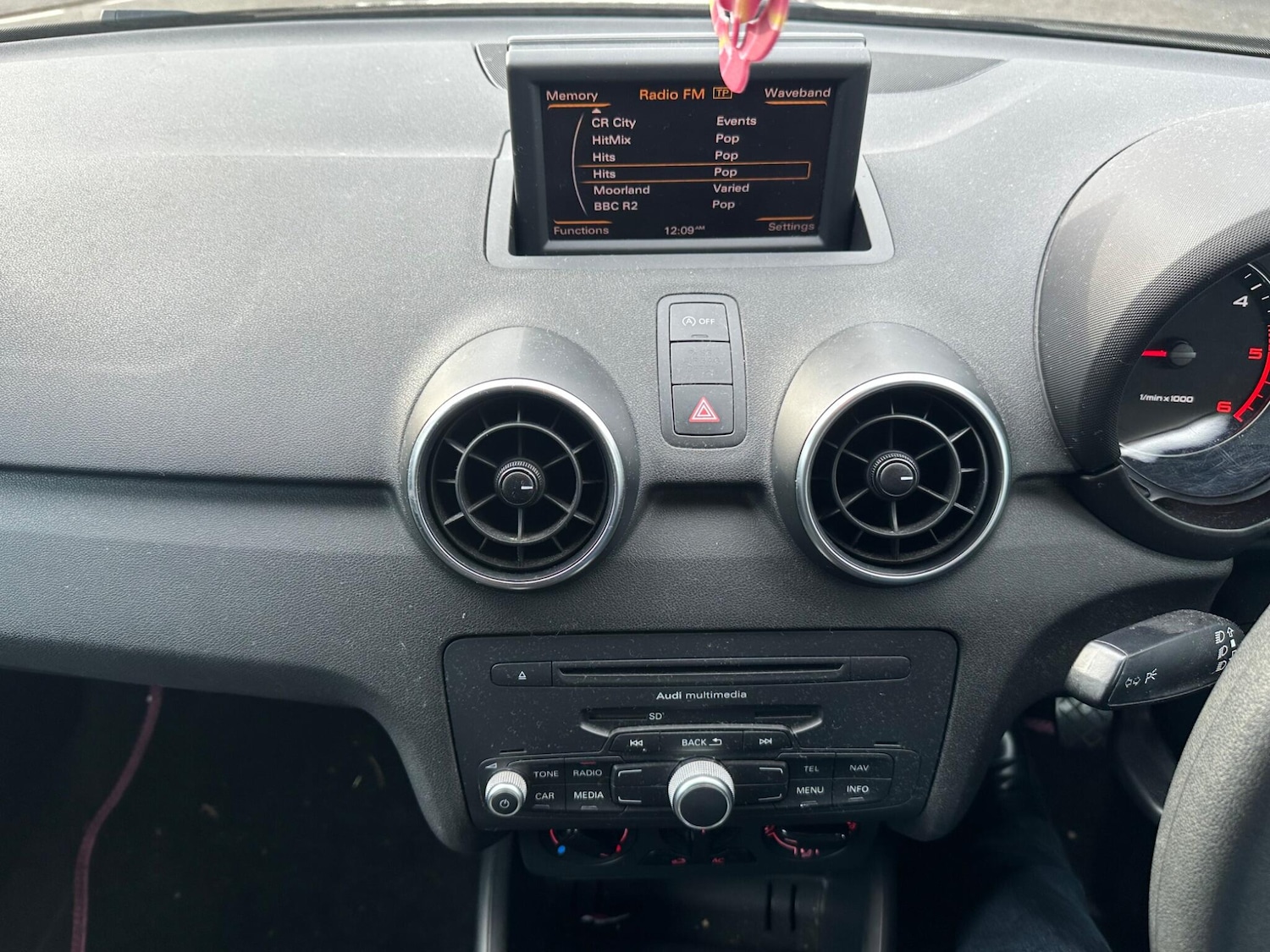 Used Audi A1 2012 for sale - 77266859: Photo 7