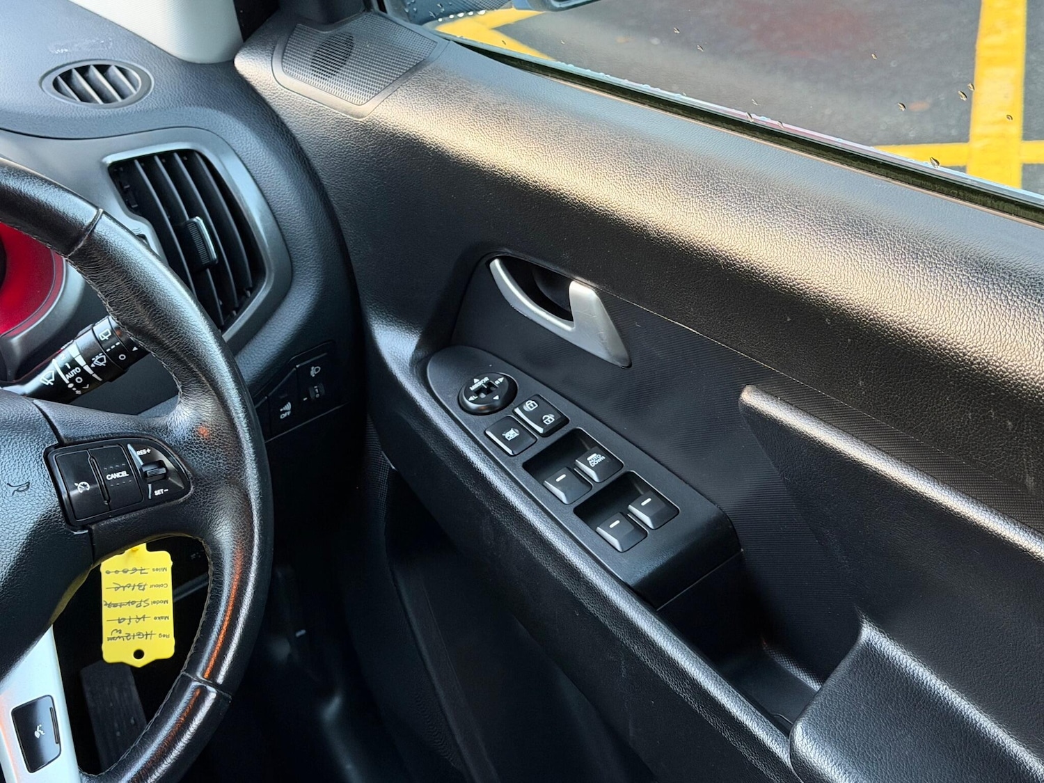 Used Kia Sportage 2012 for sale - 76658955: Photo 45