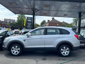 Used Chevrolet Captiva 2010 for sale - 74777637: Photo