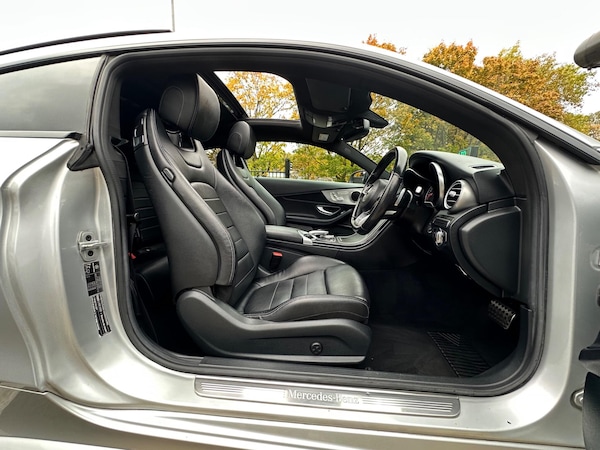 Used Mercedes-Benz C Class 2018 for sale - 76269864: Photo 32