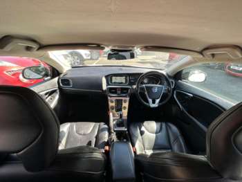 Used Volvo V40 Cross Country 2014 for sale - 74521204: Photo