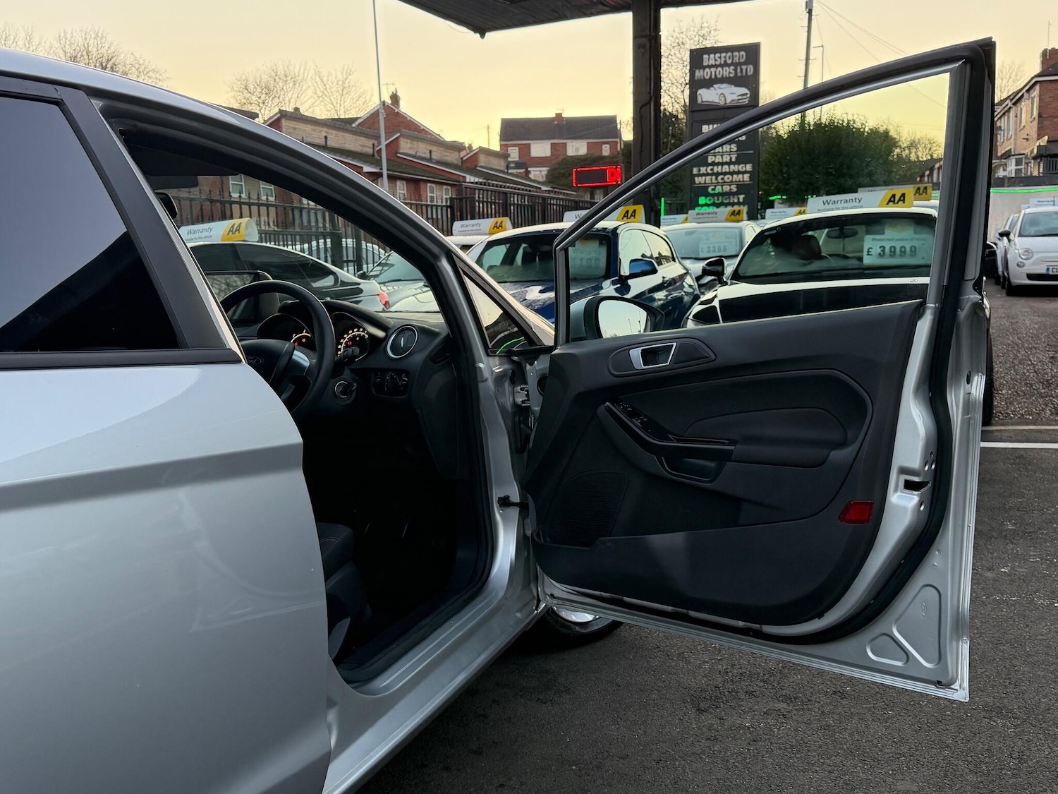 Used Ford Fiesta 2014 for sale - 76645777: Photo 13