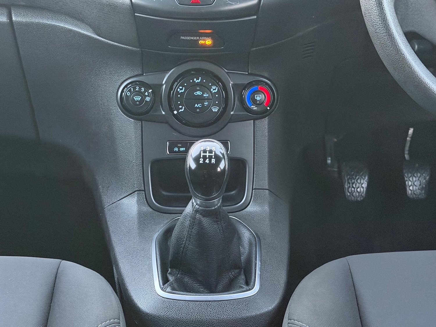 Used Ford Fiesta 2014 for sale - 76645777: Photo 31