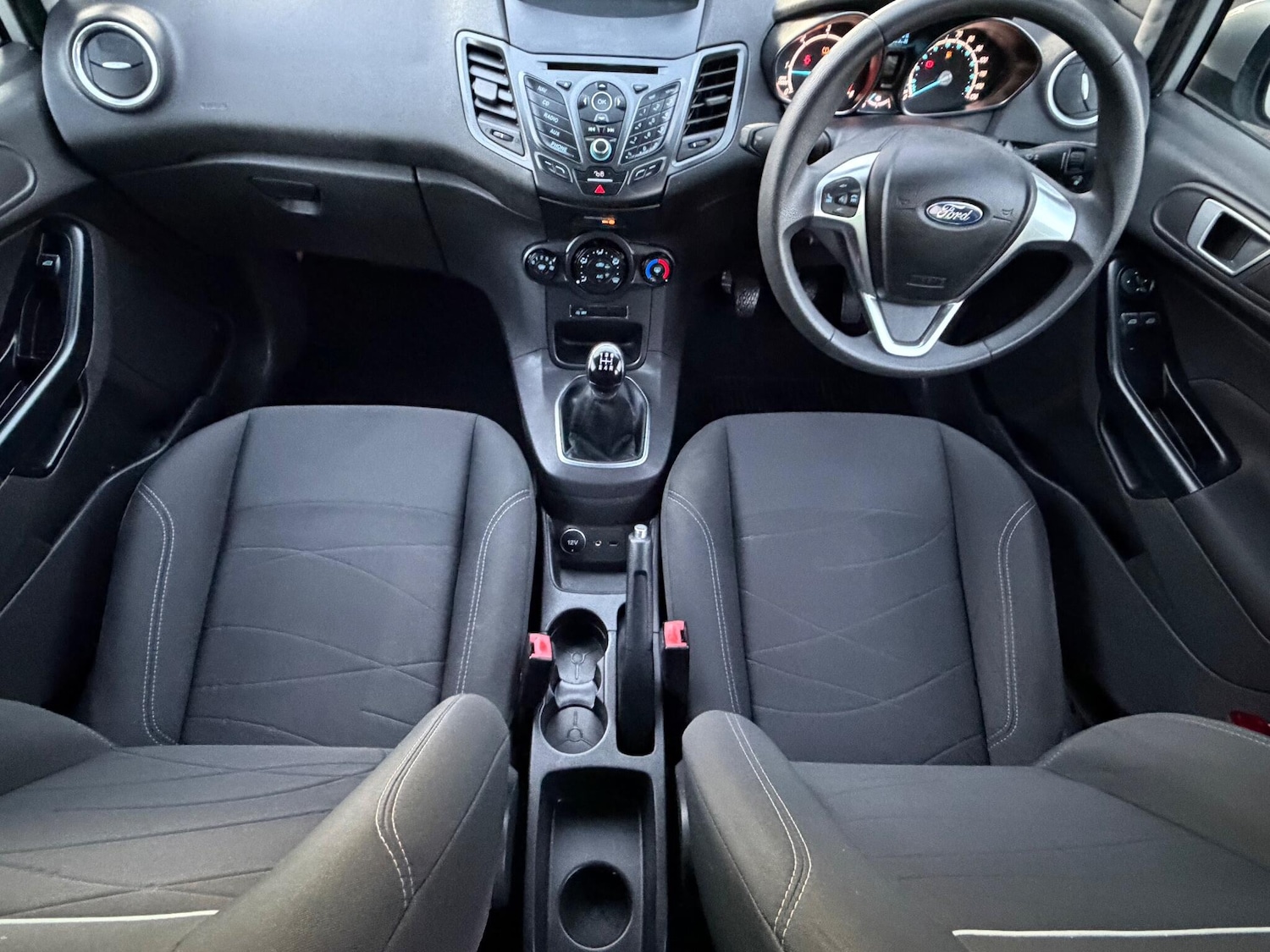 Used Ford Fiesta 2014 for sale - 76645777: Photo 4