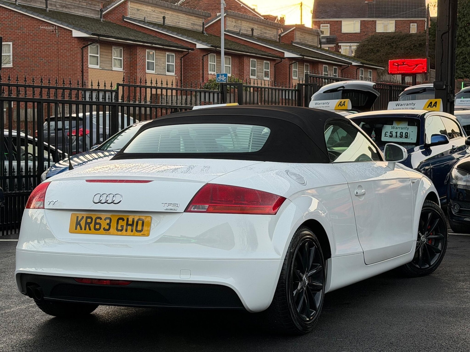 Used Audi TT 2013 for sale - 76997083: Photo 3