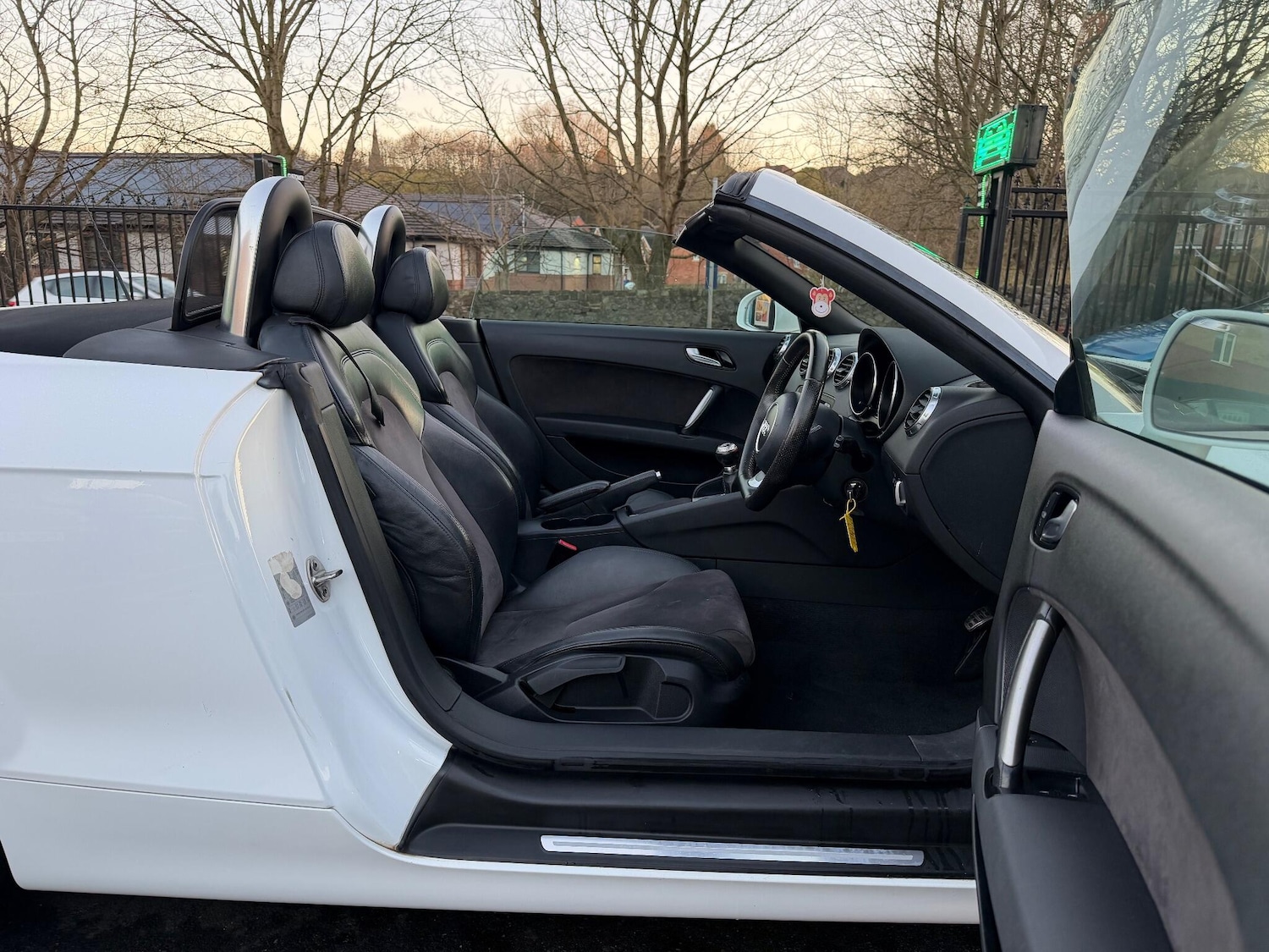 Used Audi TT 2013 for sale - 76997083: Photo 81