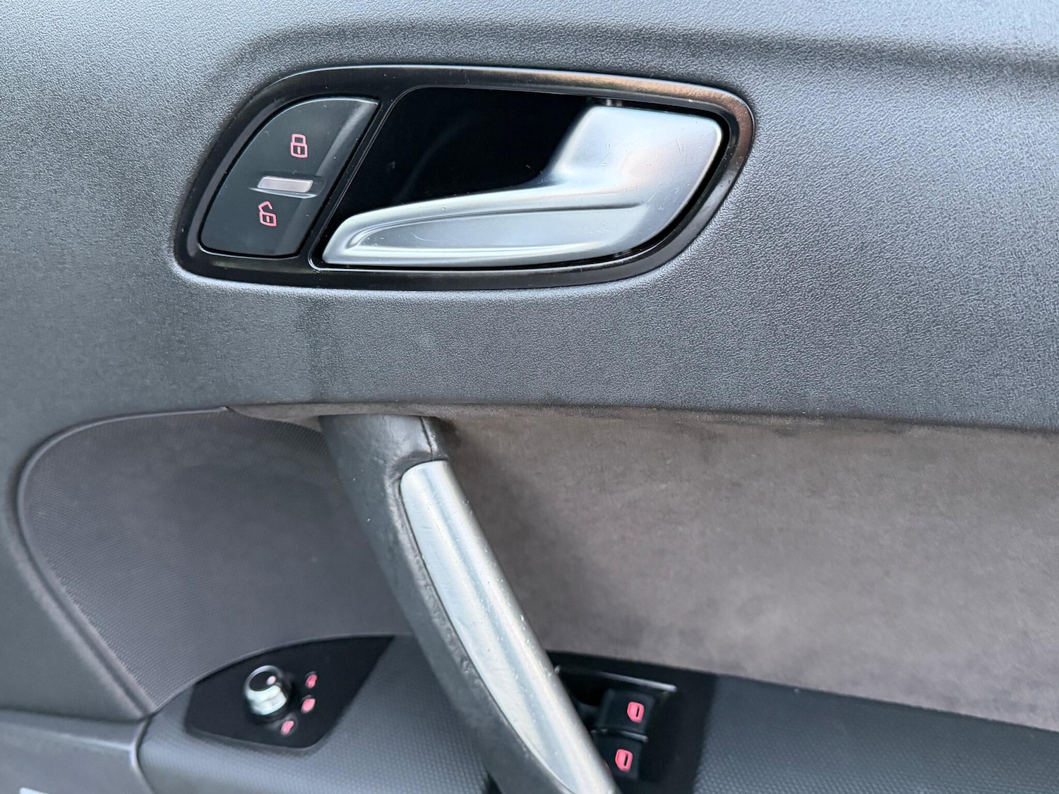 Used Audi TT 2013 for sale - 76997083: Photo 91