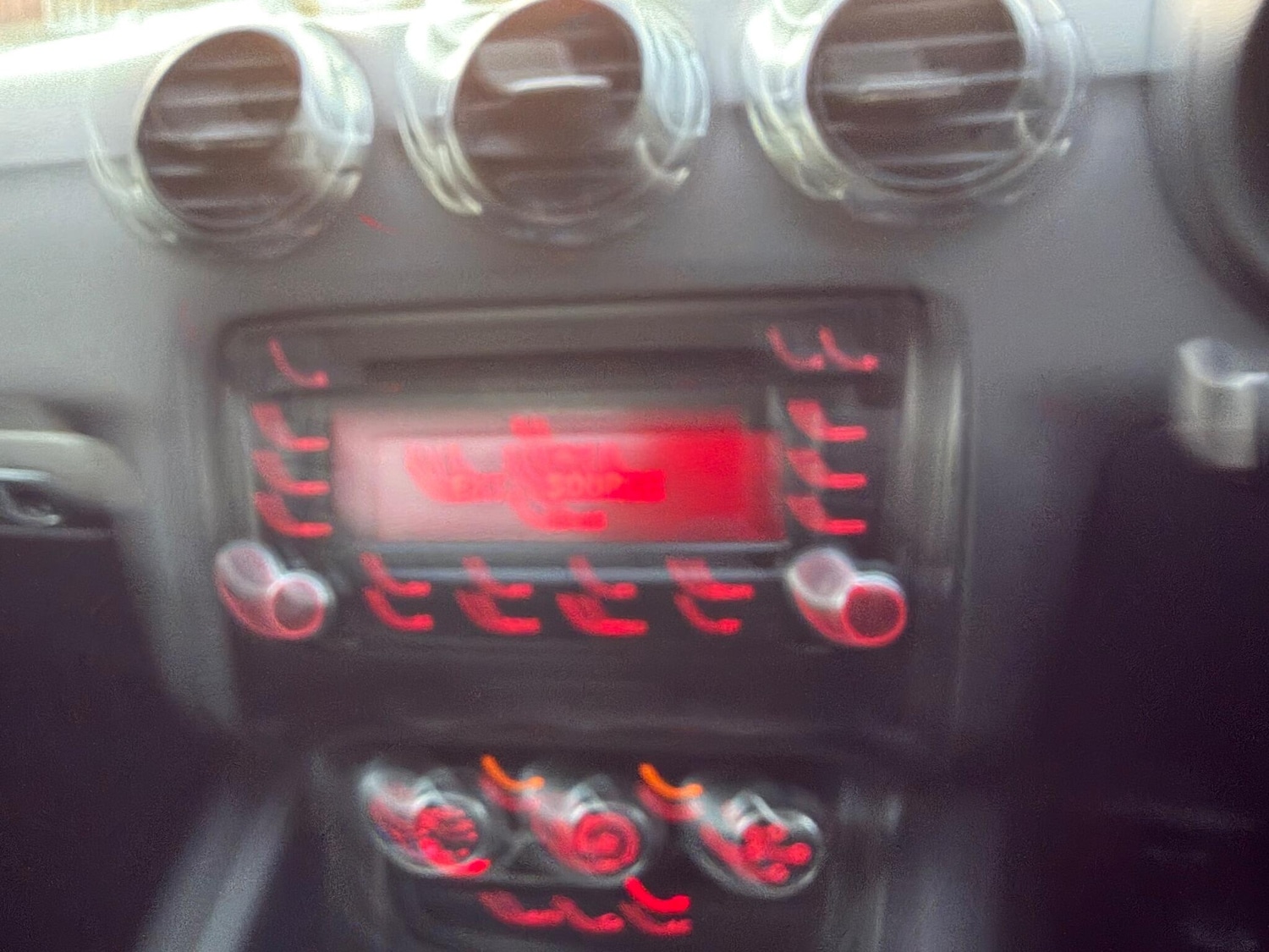 Used Audi TT 2013 for sale - 76997083: Photo 98