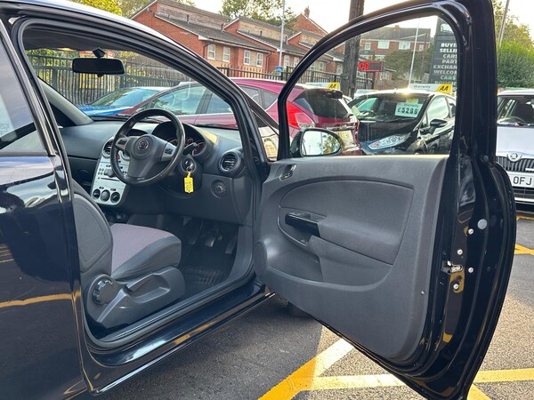 Used Vauxhall Corsa 2008 for sale - 76238929: Photo 14