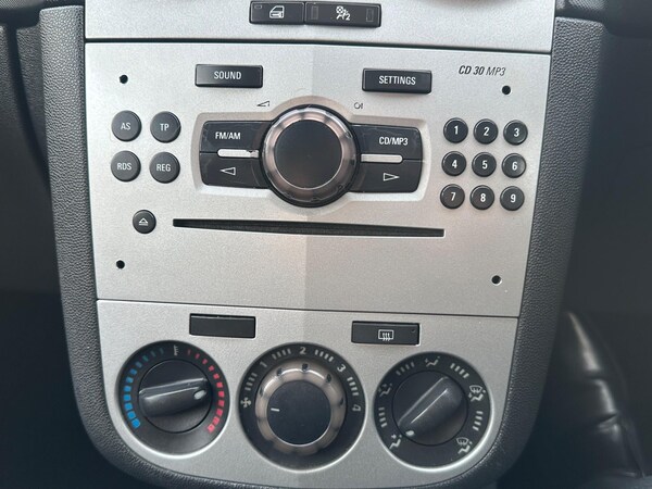 Used Vauxhall Corsa 2008 for sale - 76238929: Photo 31