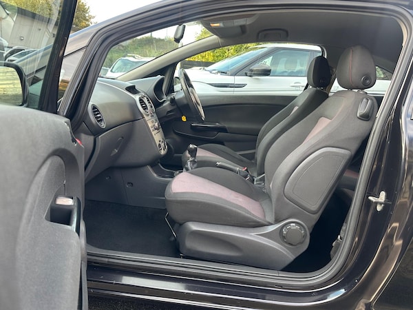 Used Vauxhall Corsa 2008 for sale - 76238929: Photo 40