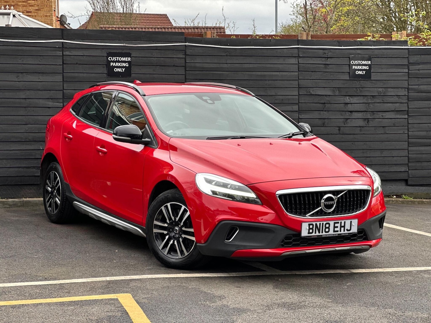 Used Volvo V40 Cross Country for sale - 78135991: Photo 13