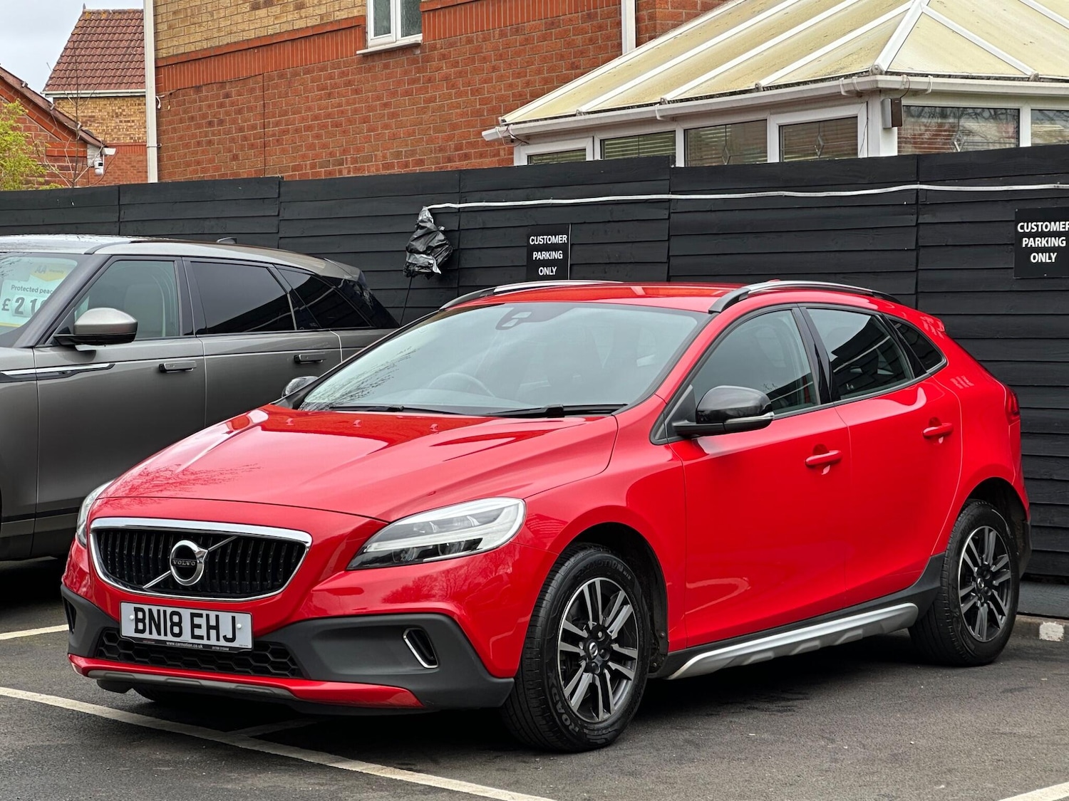 Used Volvo V40 Cross Country for sale - 78135991: Photo 16