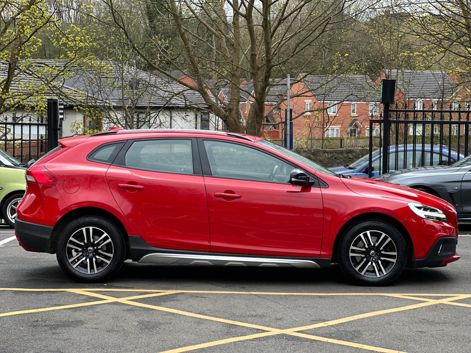 Used Volvo V40 Cross Country for sale - 78135991: Photo 22