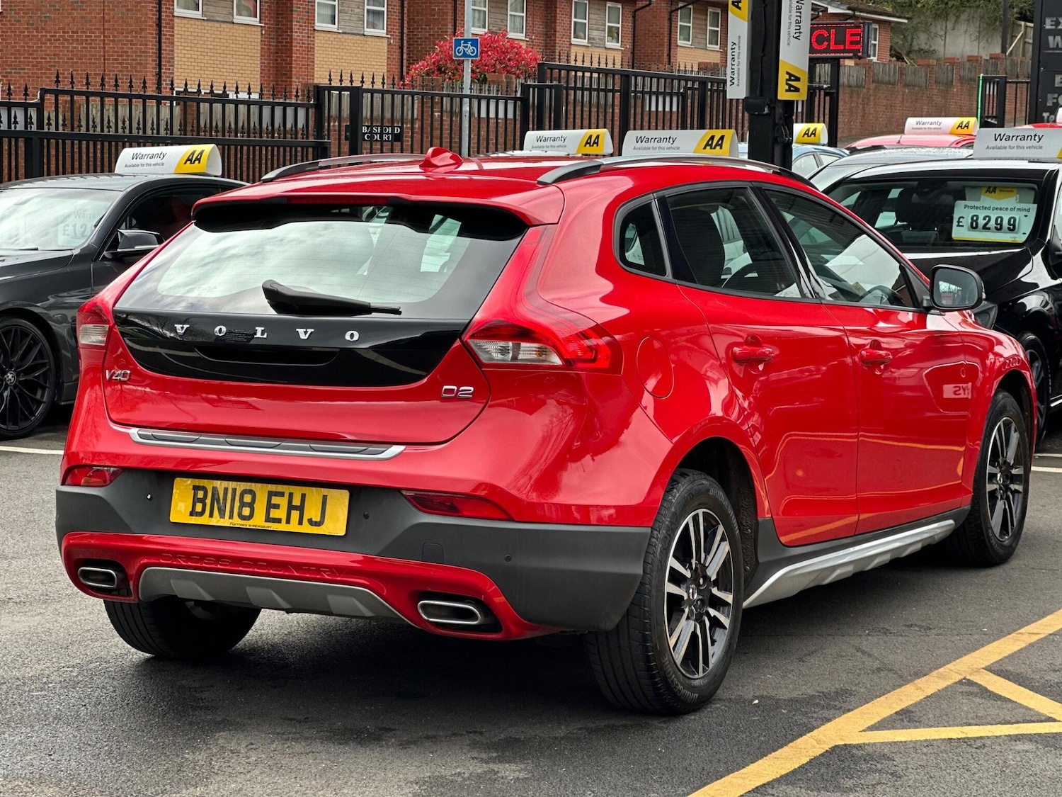 Used Volvo V40 Cross Country for sale - 78135991: Photo 25