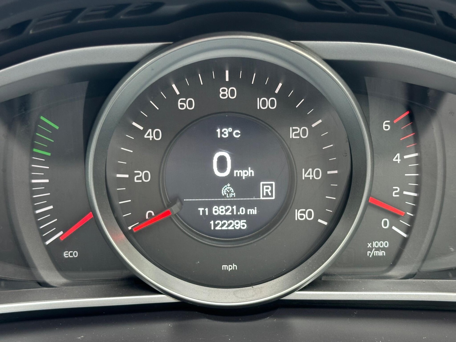 Used Volvo V40 Cross Country for sale - 78135991: Photo 46