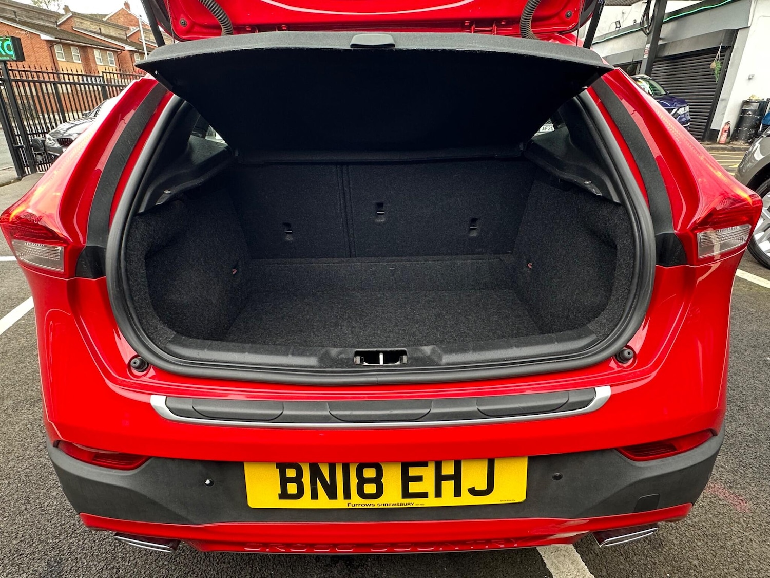 Used Volvo V40 Cross Country for sale - 78135991: Photo 48