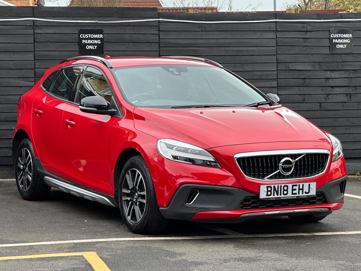 Used Volvo V40 Cross Country for sale - 78135991: Photo 9