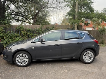 Used Vauxhall Astra 2014 for sale - 79224496: Photo