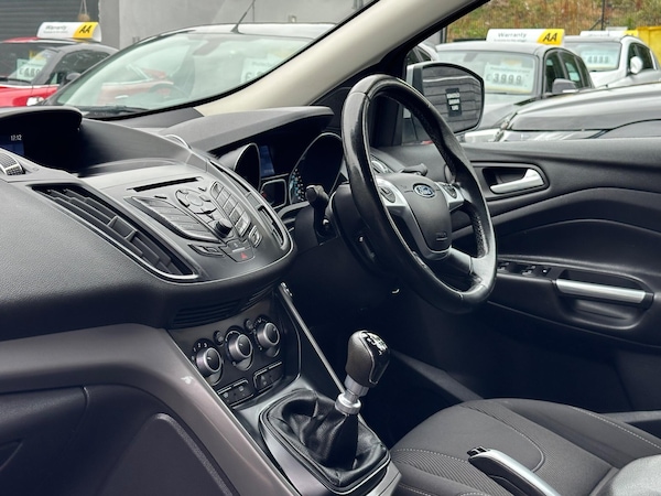 Used Ford Kuga 2015 for sale - 75657912: Photo 58