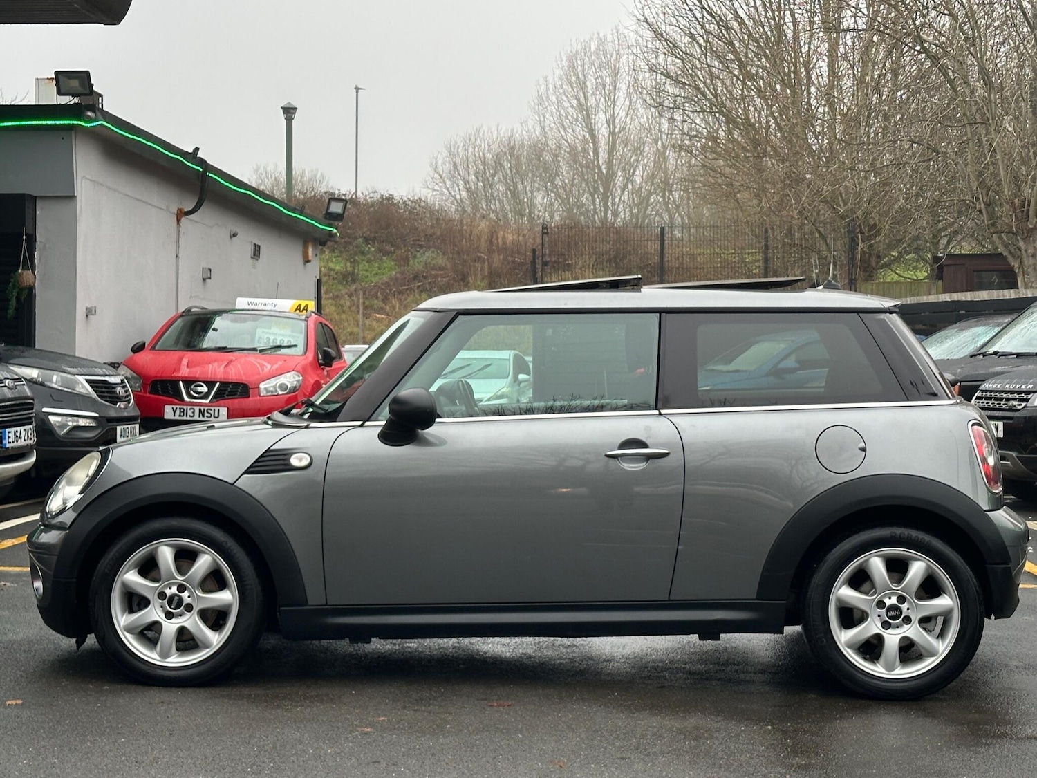 Used MINI Hatch 2010 for sale - 77120165: Photo 13