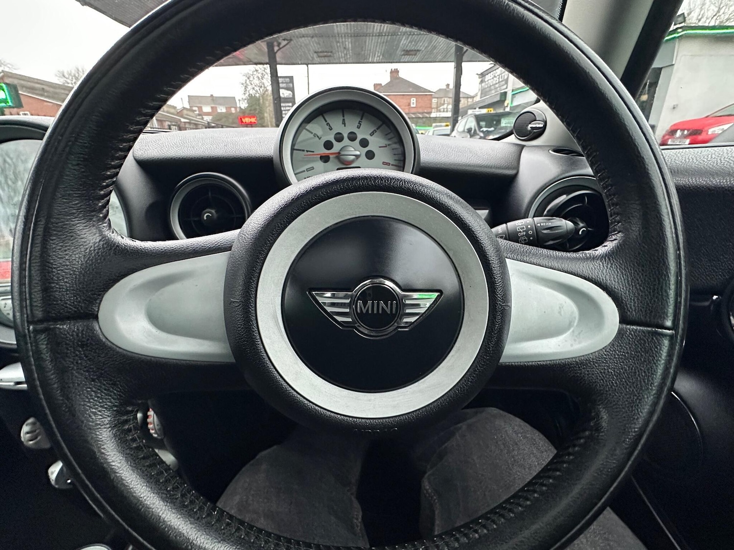 Used MINI Hatch 2010 for sale - 77120165: Photo 29