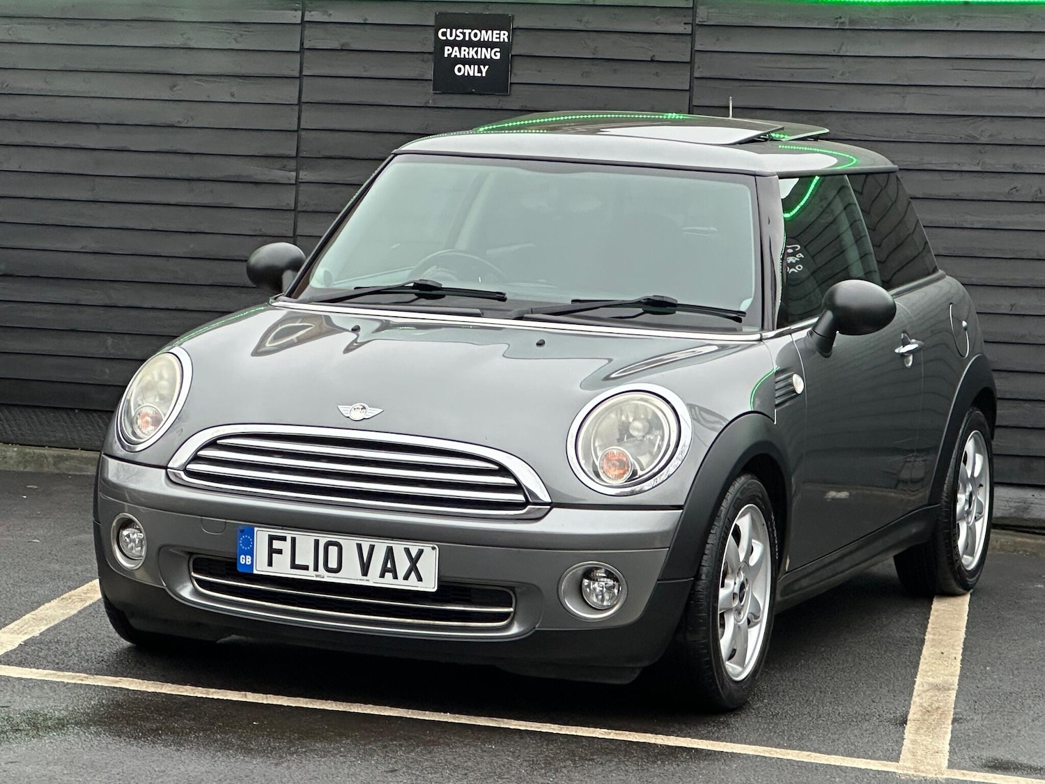 Used MINI Hatch 2010 for sale - 77120165: Photo 3