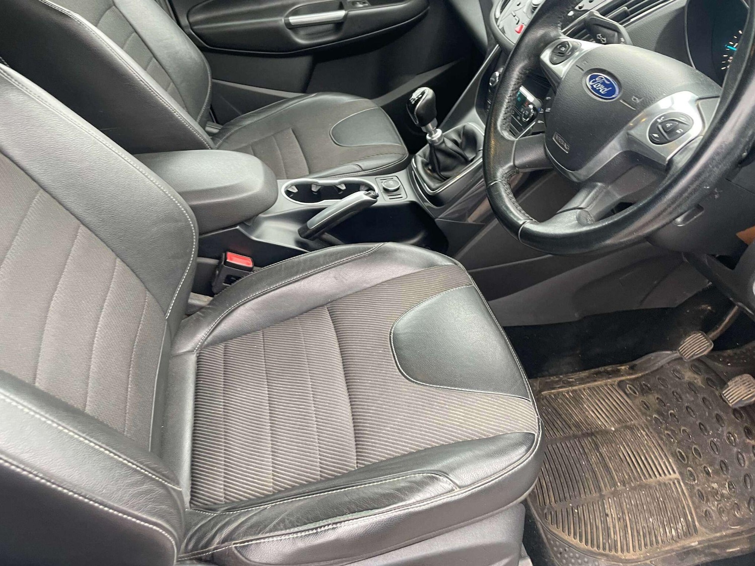 Used Ford Kuga 2014 for sale - 77799083: Photo 11