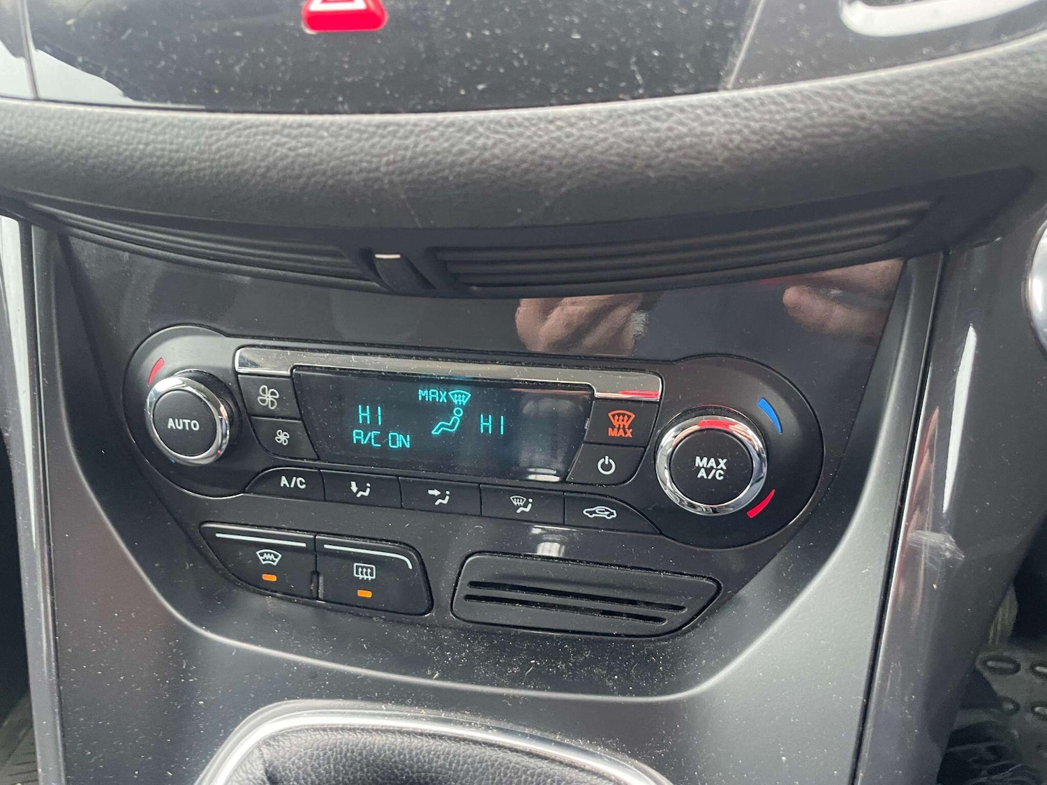 Used Ford Kuga 2014 for sale - 77799083: Photo 14