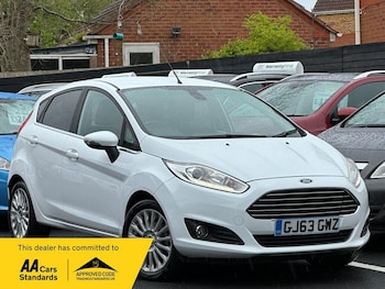 2013 (63) - 1.0T EcoBoost Titanium Euro 5 (s/s) 5dr