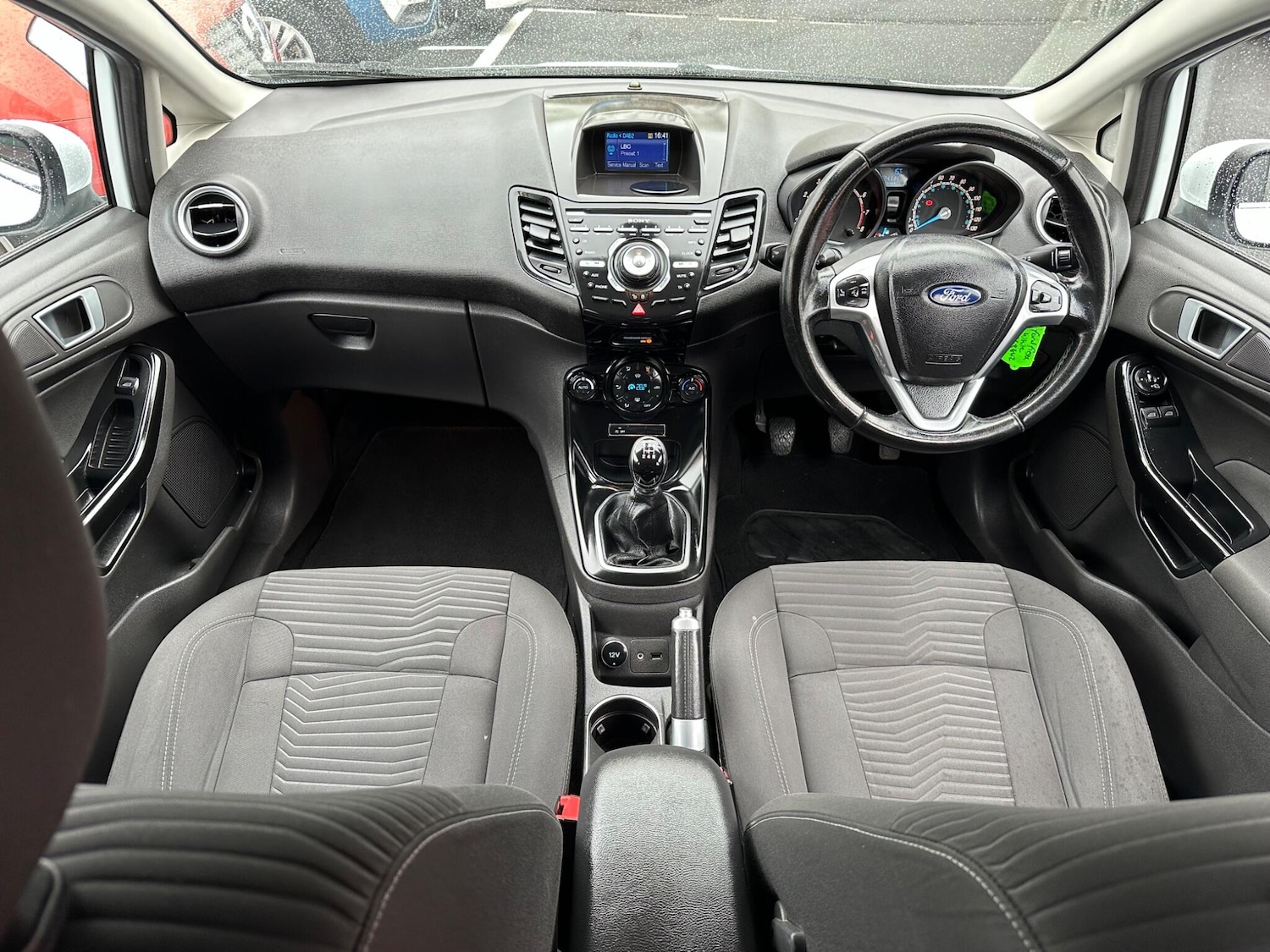 Vehicle 29