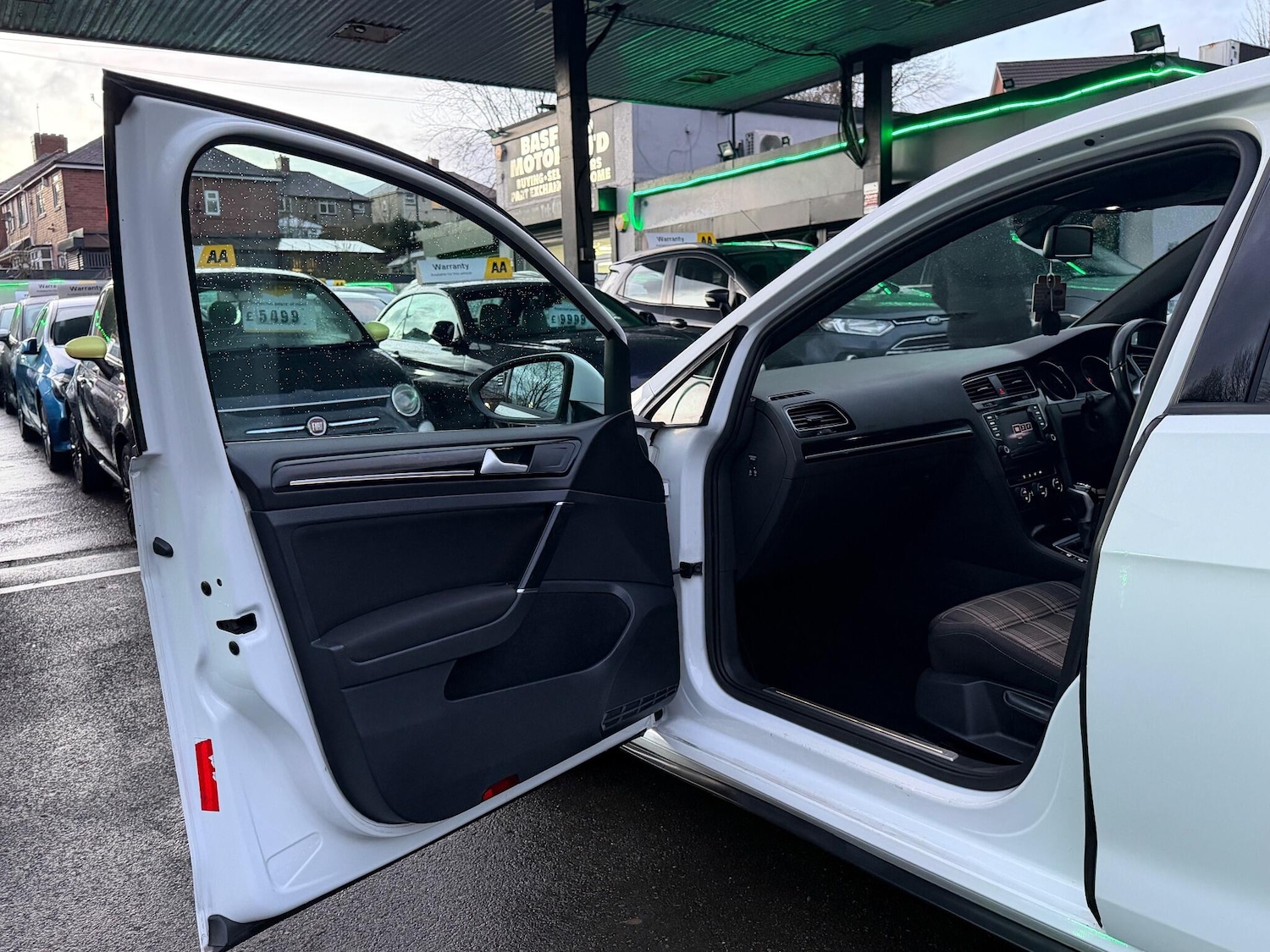 Used Volkswagen Golf 2015 for sale - 77156369: Photo 13