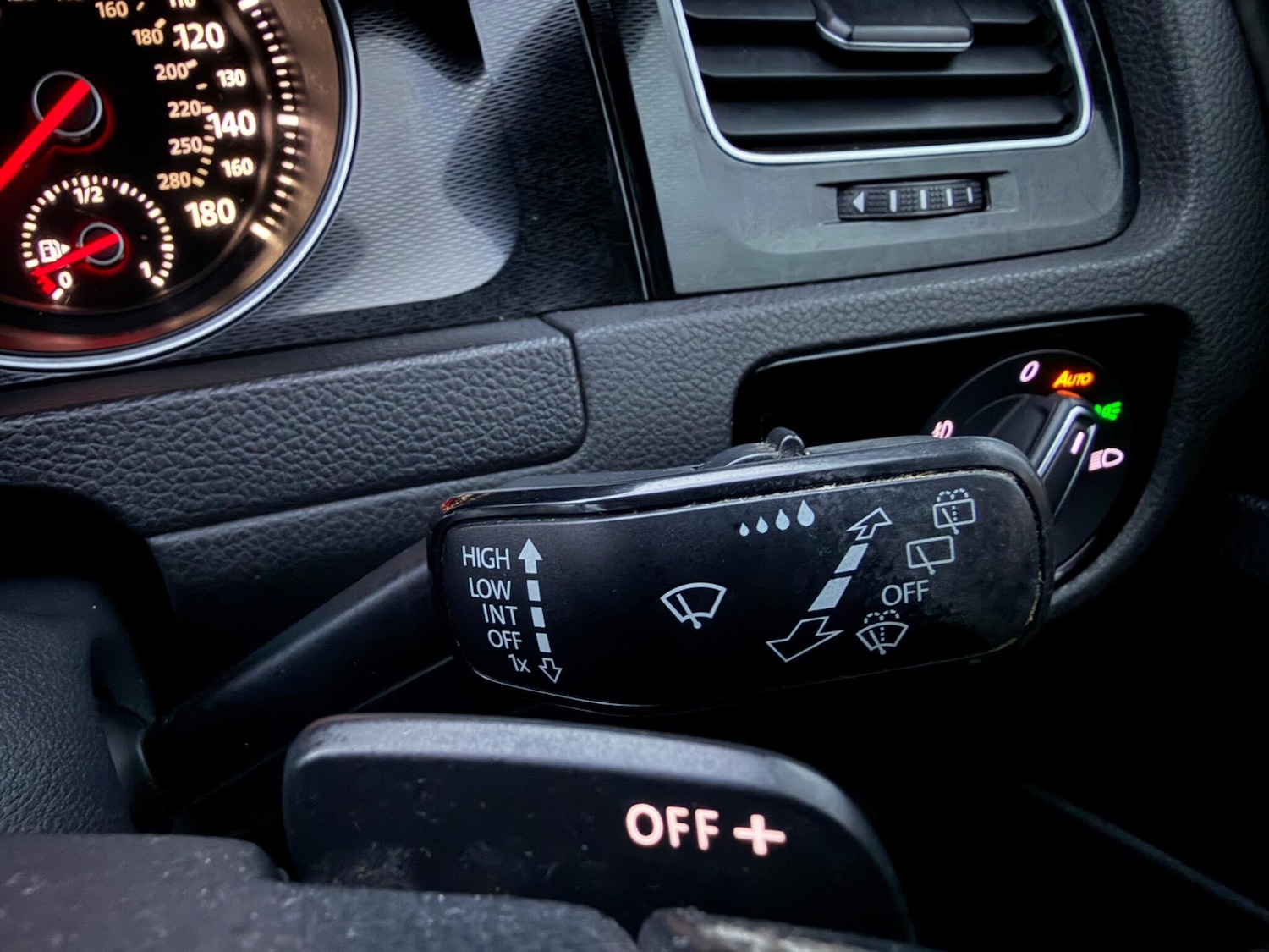 Used Volkswagen Golf 2015 for sale - 77156369: Photo 52