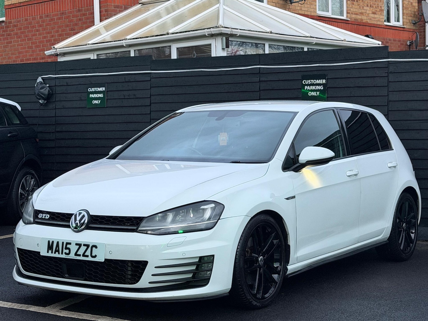 Used Volkswagen Golf 2015 for sale - 77156369: Photo 9