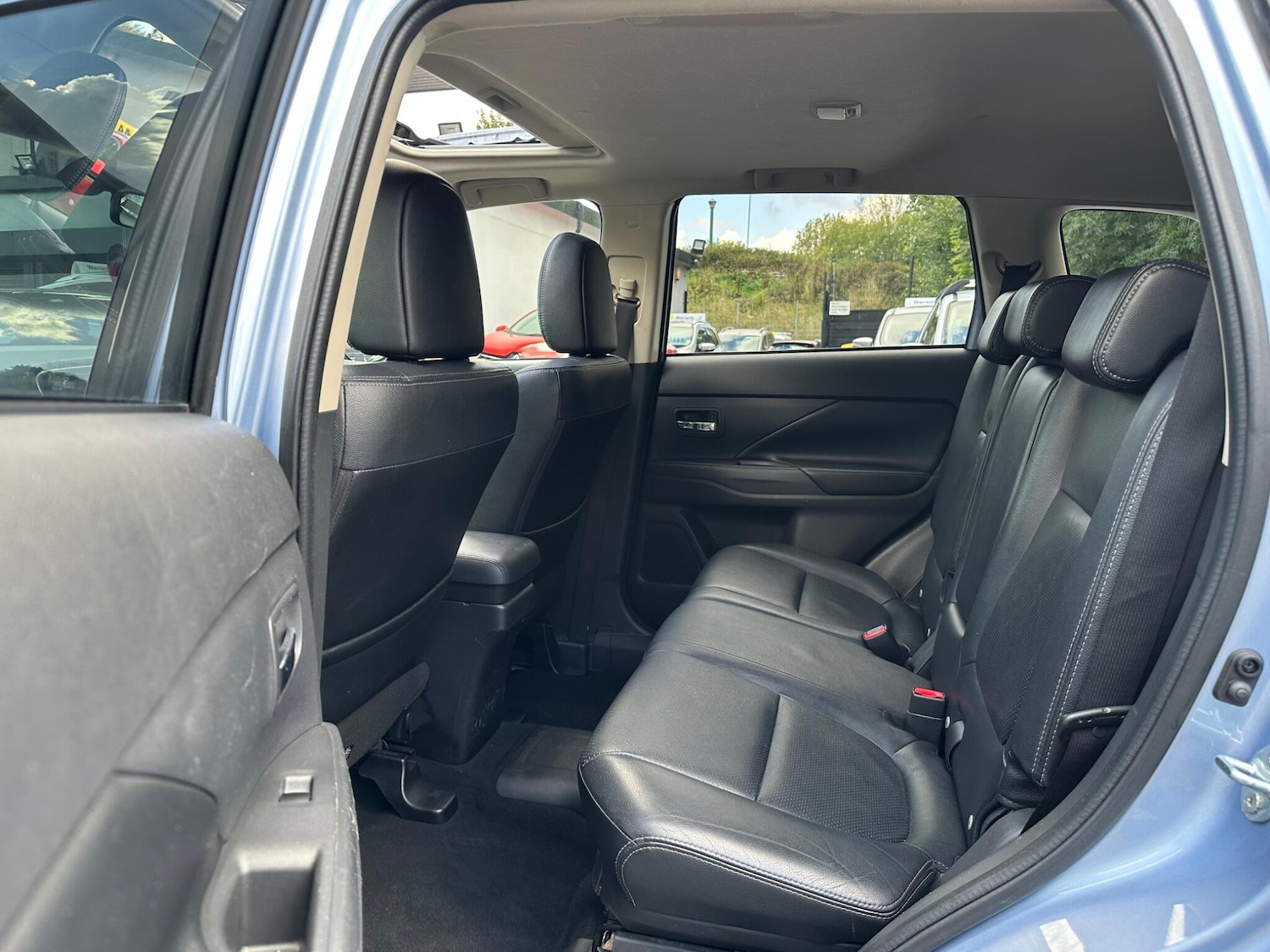 Used Mitsubishi Outlander 2015 for sale - 76024703: Photo 27