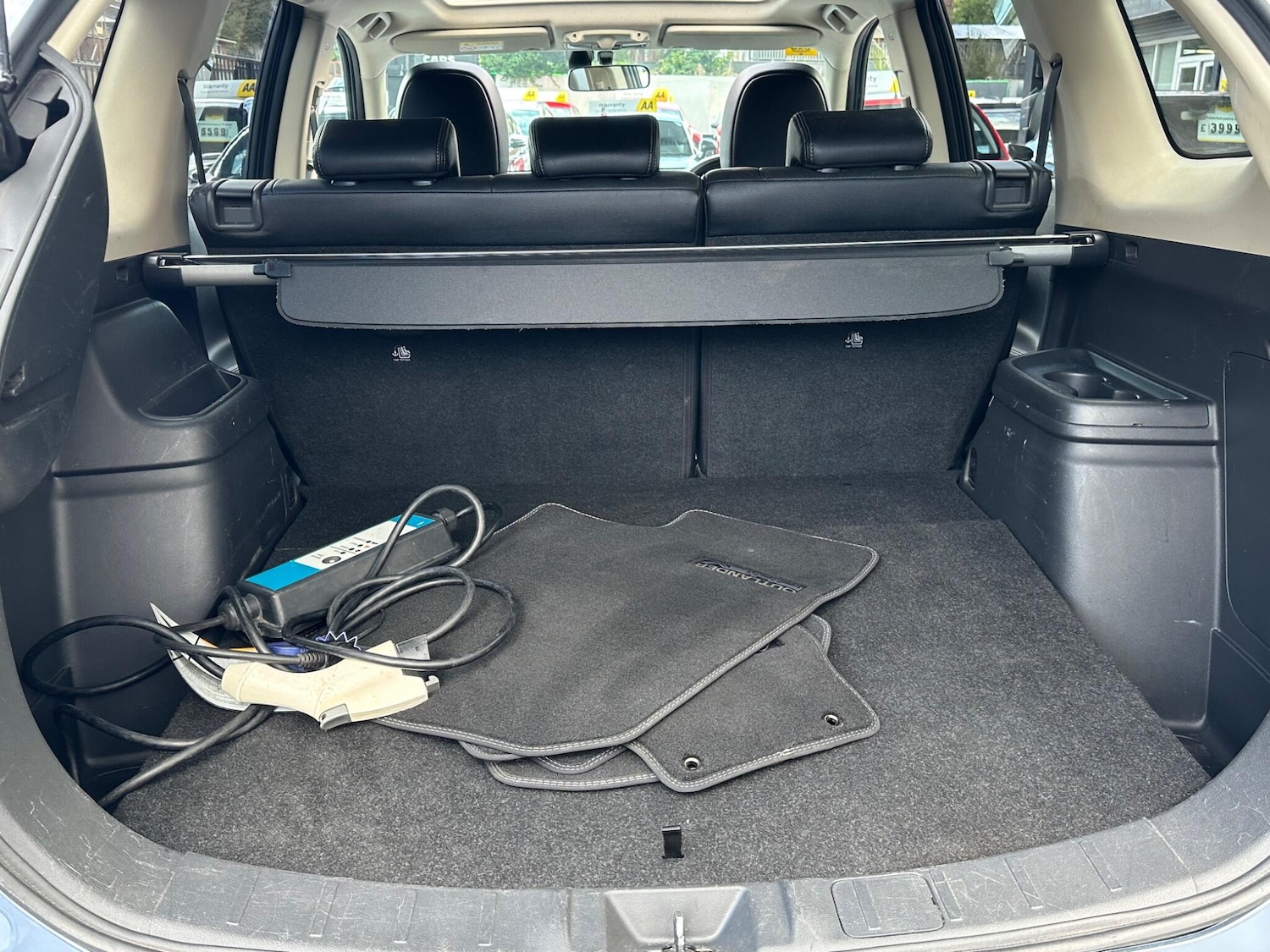 Used Mitsubishi Outlander 2015 for sale - 76024703: Photo 38