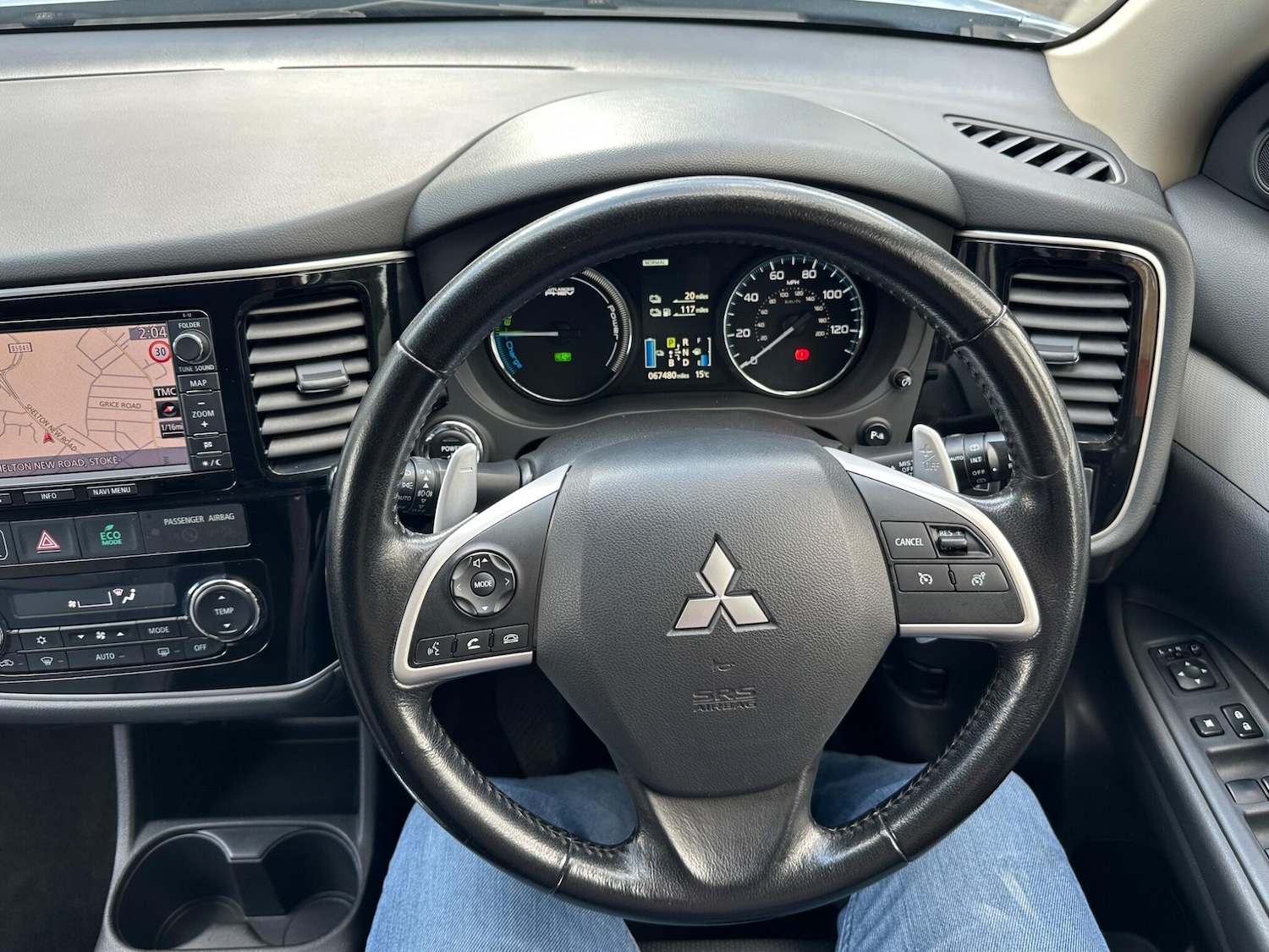 Used Mitsubishi Outlander 2015 for sale - 76024703: Photo 40