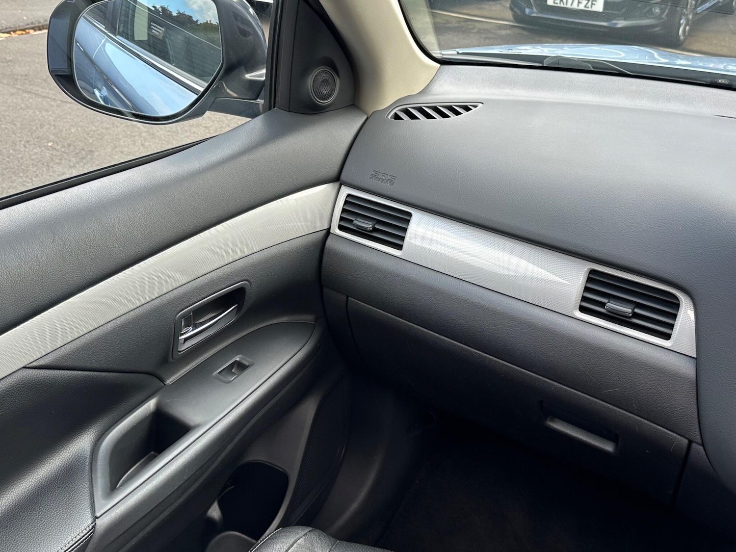 Used Mitsubishi Outlander 2015 for sale - 76024703: Photo 58