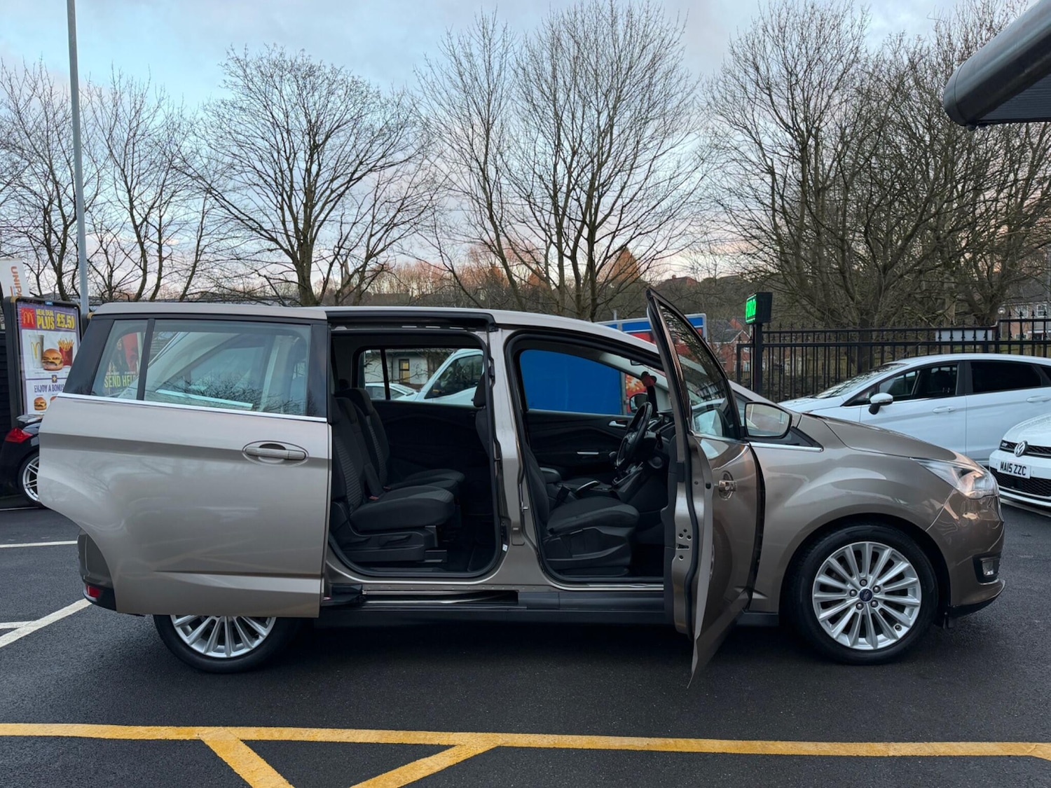 Used Ford Grand C-Max for sale - 77683992: Photo 12