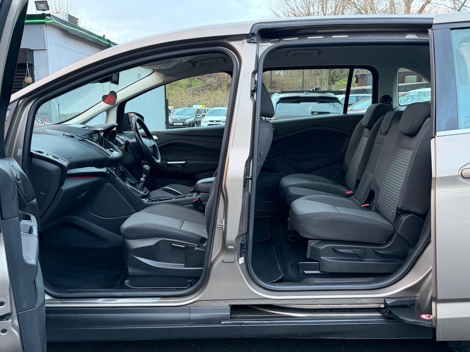 Used Ford Grand C-Max for sale - 77683992: Photo 13