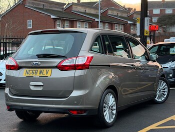 Used Ford Grand C-Max 2019 for sale - 77683992: Photo