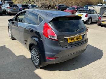 Used Ford Fiesta 2013 for sale - 78291396: Photo