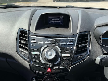 Used Ford Fiesta 2013 for sale - 78291396: Photo